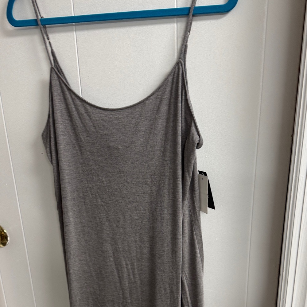 NWT Gray Women's Natori nightgown